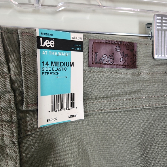 NWT Lee Women's Green Jeans, Sz 14 - Picture 5 of 6